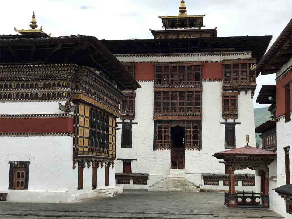 Places to visit in Bhutan : Dzongs & Monasteries