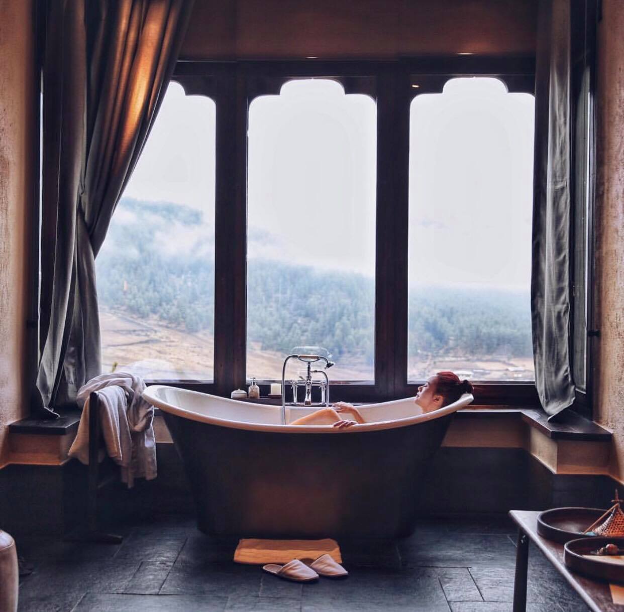 Gangtey Lodge traditional luxury hotels in Bhutan