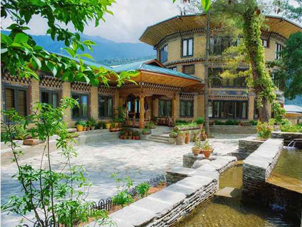 Bhutan 4-star accommodation